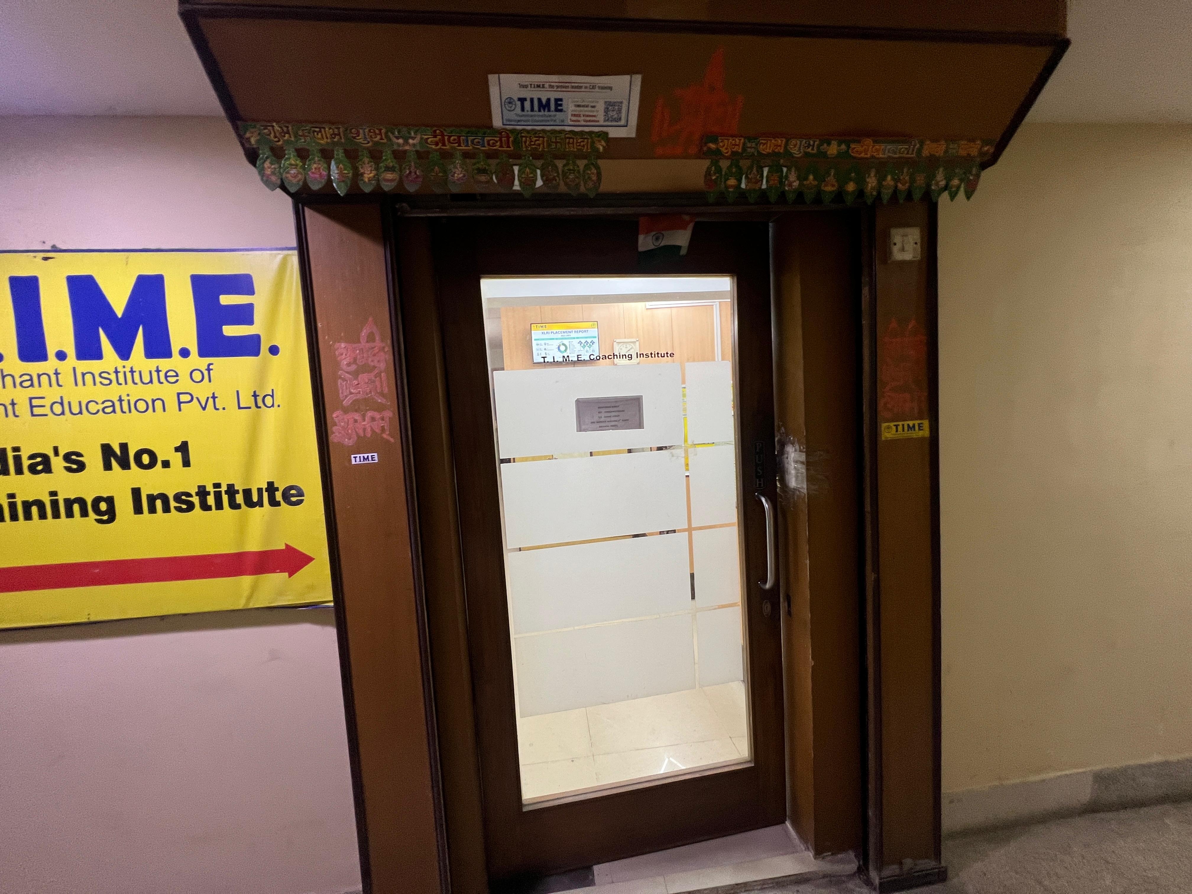 T.I.M.E Park Street T.I.M.E Parkstreet Building & Locality photo 5